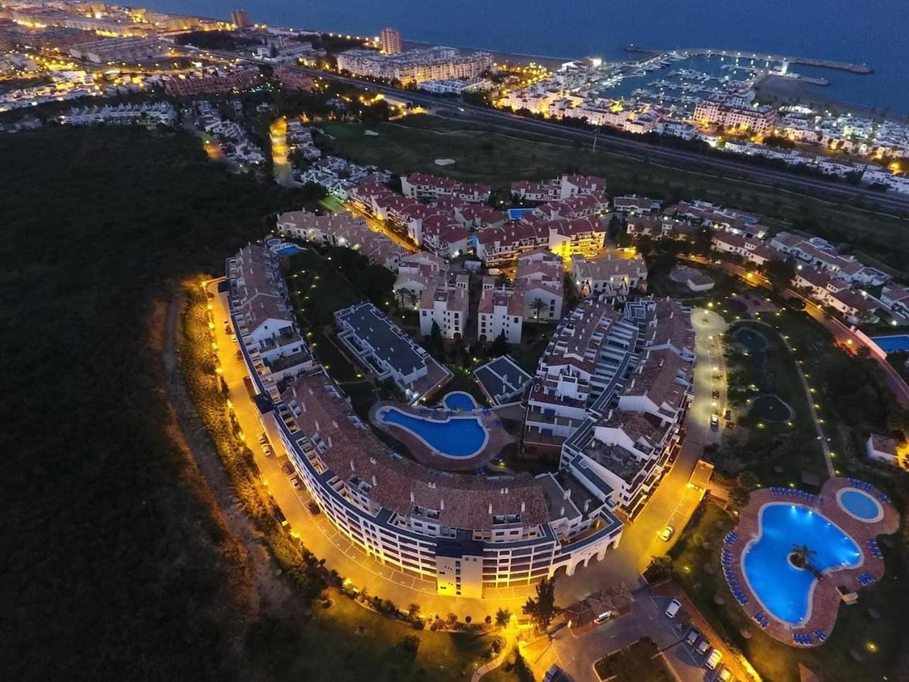 Puerto De La Duquesa Minimum 3 Nuits Lägenhet Manilva Exteriör bild